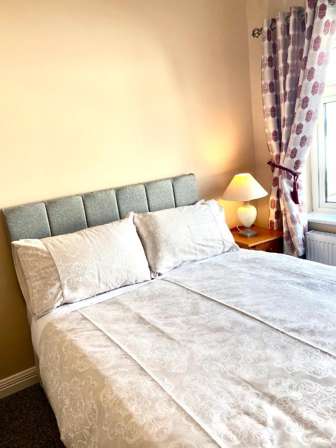 Seven Oaks B&B Ballyhaunis Dış mekan fotoğraf