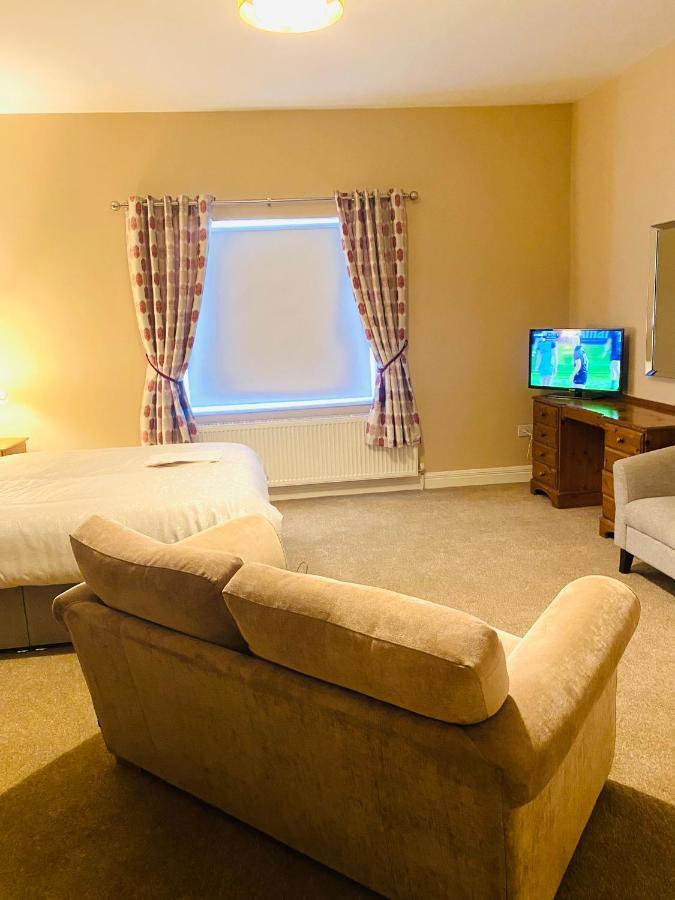 Seven Oaks B&B Ballyhaunis Dış mekan fotoğraf