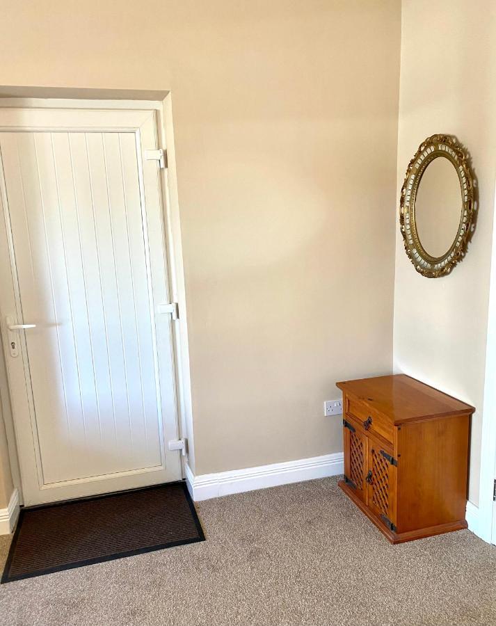 Seven Oaks B&B Ballyhaunis Dış mekan fotoğraf